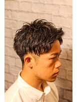 グレイスフルバーバー 新宿パークタワー店&nbsp;新宿理容室で朝セットが楽な大人ビジネスに向けたメンズパーマ