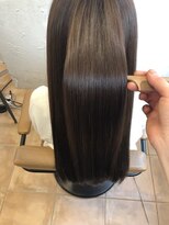 アコンプリッシュ 代官山 恵比寿(accomplish)&nbsp;プラチナミネコラ