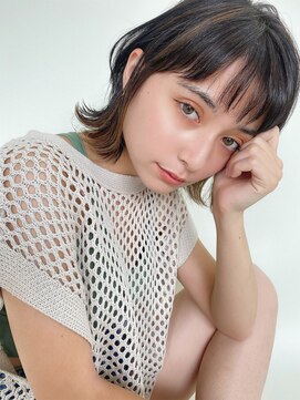 ルービック(Rubik's) フェザーバング/インナーカラー/大人かわいいウルフ外ハネボブ