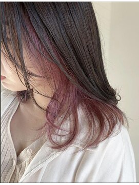 オズギュルヘア(Ozgur hair) インナーピンクベージュ