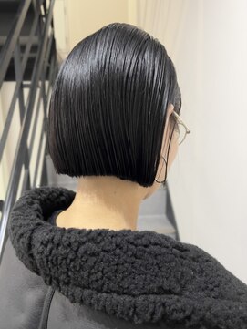 デイジードゥ(Daisy duex) ワンレンボブ ボブカット 切りっぱなしボブ シースルー前髪