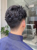 ラフランクリー(la frankly)&nbsp;ウルフ/センターパート/トランクスヘア/ビジネス/清潔感