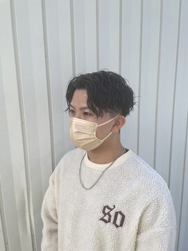 ステイジー(STAYG) センターパートツイストスパイラルツーブロ