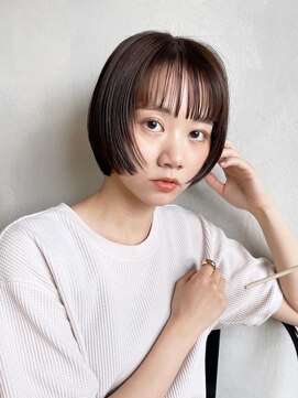 アイティーバイアルバム 藤沢店(IT by ALBUM) 顔まわりウルフボブ_チェリーブラウンフェミニンロング_49203