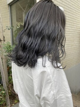 プルメリアドット(Plumeria.) グレージュ