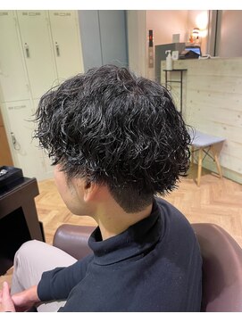 アンカー(ANCHOR) 波巻きスパイラルパーマ