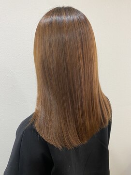 シャンティ(Shanti) 縮毛矯正専門店による縮毛矯正&髪質改善トリートメント