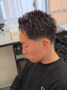 ラピス 名古屋駅前店(Lapis) スパイキーショート/フェード短髪/テーパーフェード