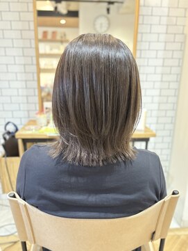 ノエル(noele) ミディアムレイヤー