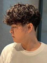 メンズサロン ブロック(Men's Salon bloc)&nbsp;ニュアンスパーマ 束感 刈り上げ ツーブロック マッシュ