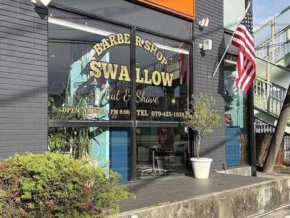 スワロー(SWALLOW)の写真