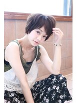 ネオリーブクレア 綱島店(Neolive Krea)&nbsp;前下がりショート ボブ　斜めバングで大人小顔ショート