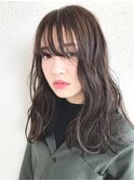 ウザバング　ハイライト　外国人　クセ毛風　ヌーディ―カラー