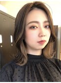 【MOOD】20代30代ロングウルフインナーカラーオリーブグレージュ