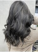 モカグレーハイライト_クールショートボブルフイルミナカラー