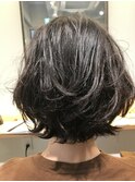 ミディアムボブ