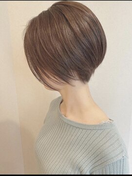 アラナ 薬院(alana) 前下がりすっきりショート