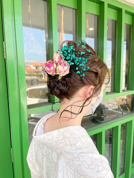 ネバーランド(NEVERLAND) 結婚式のお呼ばれヘアに♪