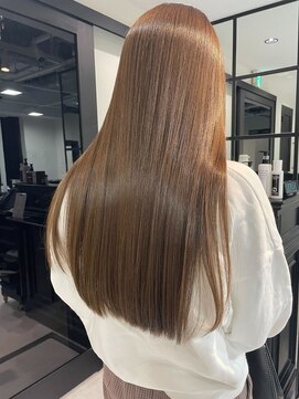 ボンズサロン(BONDZSALON) 髪質改善&縮毛矯正×酸性ストレート【東京表参道美髪専門店】