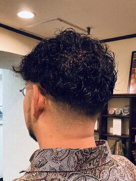 スカイマスターバーバー 渋谷(SKY MASTER BARBER) カーリーパーマ【床屋/メンズパーマ/シェービング/渋谷]