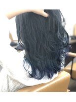 サンリサ 鴻巣店(sanRisa) ミディアムレイヤー × ネイビー × ブルー