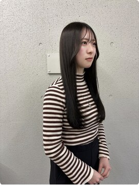 ヌークバイラヴェスト 四日市(neuk by lovest) 〔mirisa〕うごきのあるロングスタイル　レイヤーカット