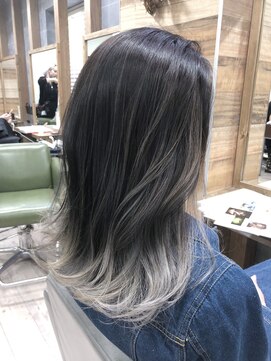 ジゼル(gisele) バレイヤージュ