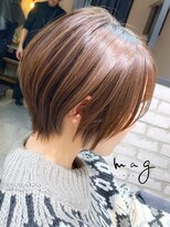 アヴァロン(AVALON)&nbsp;【mag  ginza】横顔美人な小顔シンプルショート×ハイライト