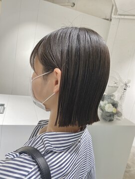 ストレータ バイ マリオ(Strata by mario) 【mami】ぷつんと切りっぱなしボブ