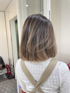 アライブ ハラジュク(ALIVE harajuku) 中韓mixバレイヤージュ