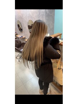 ブルーアンドカンパニー(BLUE&Co.) バレイヤージュ