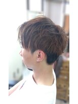 今日は美容院&nbsp;丸めのシルエットと軽さのある爽やかスタイル