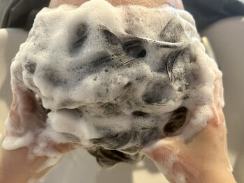 シロノトナリ(Shiro no Tonari)の写真/ヘナを使ったスパはもちろん、骨格補正スパ、無水ドライヘッドスパなど寝落ち必至のスパで頭皮＆疲労回復◇