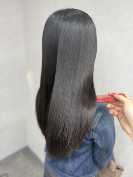 フュー 新小岩(few.) 潤艶暗色ロング