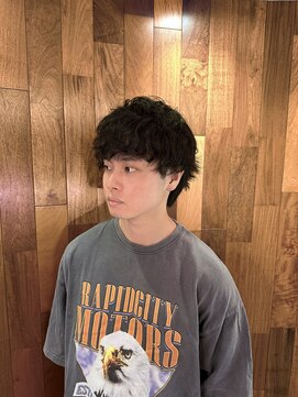 クオリス 赤塚店(QUALIS) 黒髪◎冬のニュアンスパーマで大人カジュアル