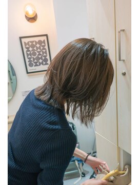 ロウバイレボ 柏(lou by revo) ミディアム/韓国風/レイヤーカット/顔回りカット/柏駅