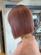 必要な方にはケアブリーチで、質感を守りながらデザインします