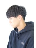 メンズ黒髪ツーブロックベリーショート