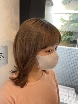 シェノン バイ アランスミシー 表参道(CHAINON by Alan smithee) くびれヘア　ベージュカラー