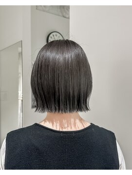 ゴウトゥデイ 横須賀店(GO TODAY) 切りっぱなしボブ×オリーブグレー