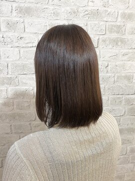 ダリ 本店(DAHLI) ナチュラルな仕上がりの縮毛矯正