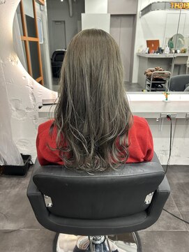 エイト 立川店(EIGHT) グレージュカラー