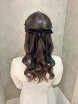 フェリーチェ(Felice)&nbsp;参列ヘア　ハーフアップ　お呼ばれヘア