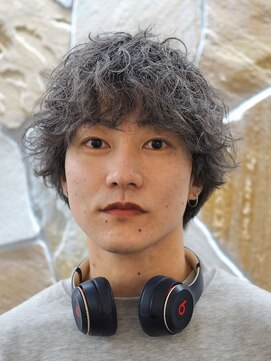 ヨシザワインク プレミアム 横浜 桜木町店(YOSHIZAWA Inc. PREMIUM) 外国人風無造作カーリースパイラルマッシュ/バーバー理容室