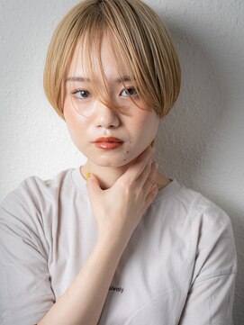カバーヘア ブリス 大宮西口(COVER HAIR bliss) うざバングハイトーンカラー丸みショートマッシュt大宮10代20代