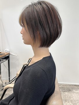 アフロート ルヴア(AFLOAT RUVUA) みねスタイル♪ 前下がり ひし形 ショートボブ 30代 40代 50代