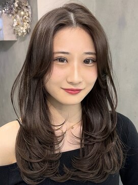 ヴェイン 渋谷(vain) レイヤーカットアッシュブラウン