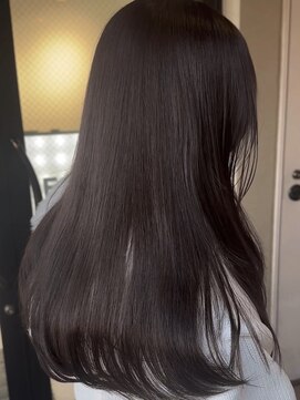 ベガ 福岡天神(VEGA) ロング　ケアブリーチ　ミルクティーベージュ　顔まわり　10代