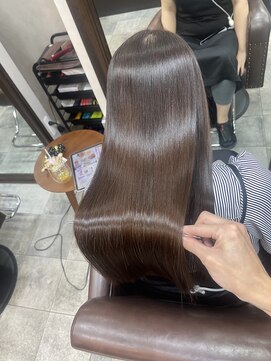 シアー 銀座店(SHEER.) 髪質改善×縮毛矯正×酸性ストレート【銀座,銀座一丁目美容室】