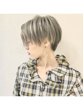 レンク(LENC) LENC ツーブロック ケアブリーチ ハンサムショート